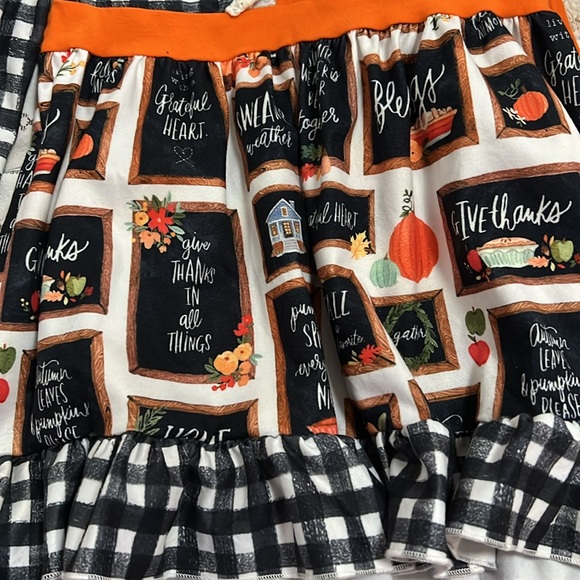 Thanksgiving ruffle set - Picture 2 of 4